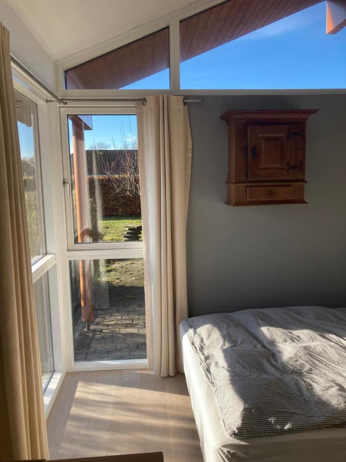 Vaerelse, Bad Og Toilet I Villa Naestved Exterior photo